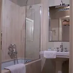 Luxury In The Center Of Rome 3*