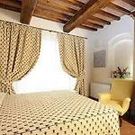 Luxury In The Center Of Rome 3* Сан-Кашиано-ин-Валь-ди-Пеза