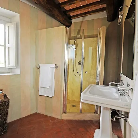 Oda ve Kahvaltı Luxury In The Center Of Rome San Casciano in Val di Pesa