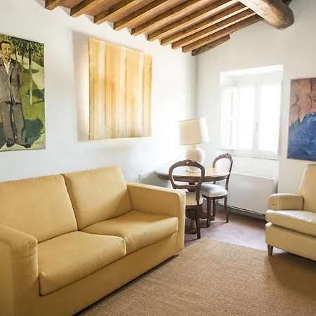 Oda ve Kahvaltı Luxury In The Center Of Rome