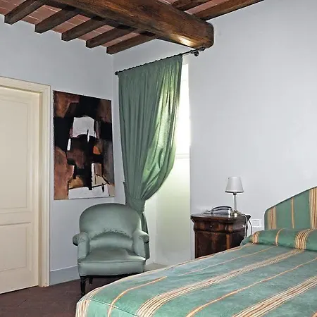 Oda ve Kahvaltı Luxury In The Center Of Rome