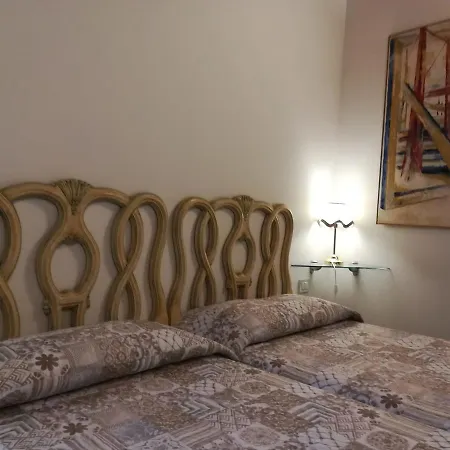 Luxury In The Center Of Rome 3*